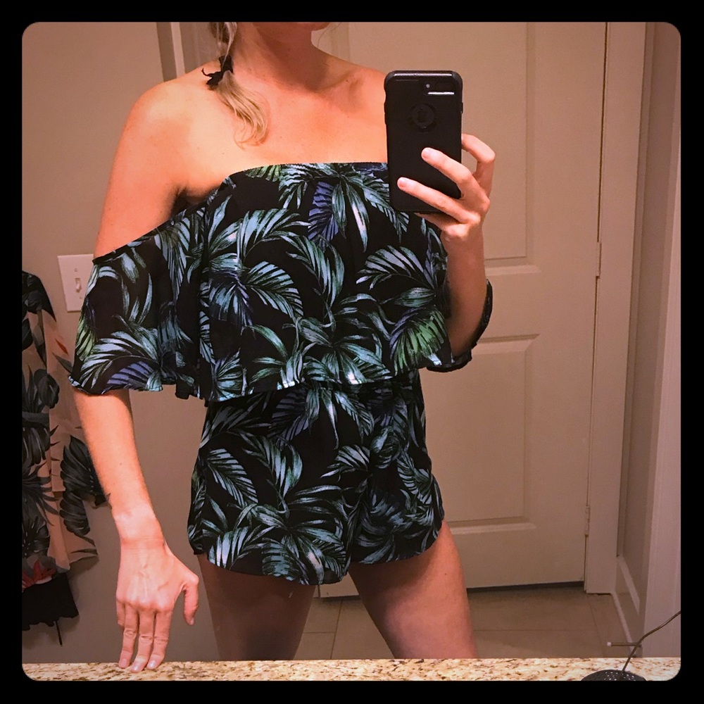 Palm Print Cold Shoulder Romper
